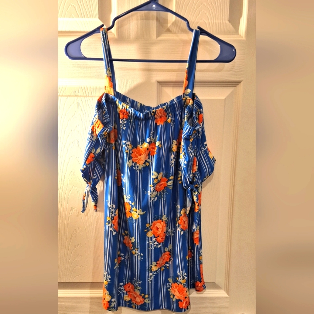 Off the shoulder cute crop top